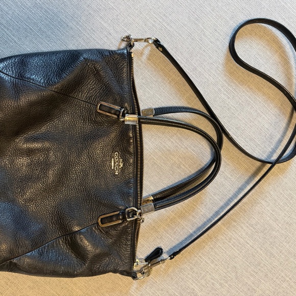 Coach Handbags - Coach Black Pebbled Leather Satchel Crossbody Bag Zip Top